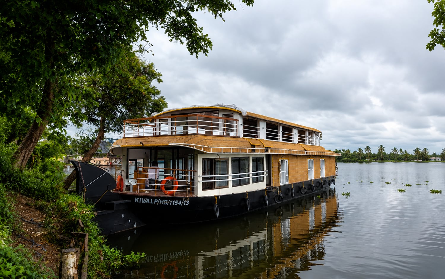Hayan Cruise (3 Bedroom)